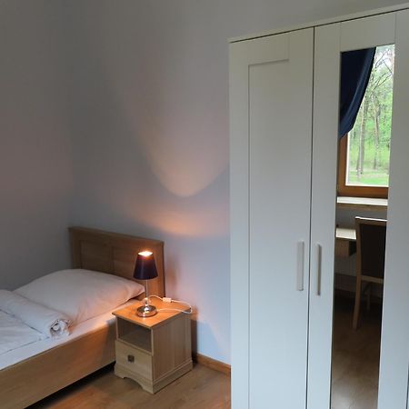 Dobry Zakatek Dom Rekolekcyjny Hotel Konstancin-Jeziorna Exterior photo