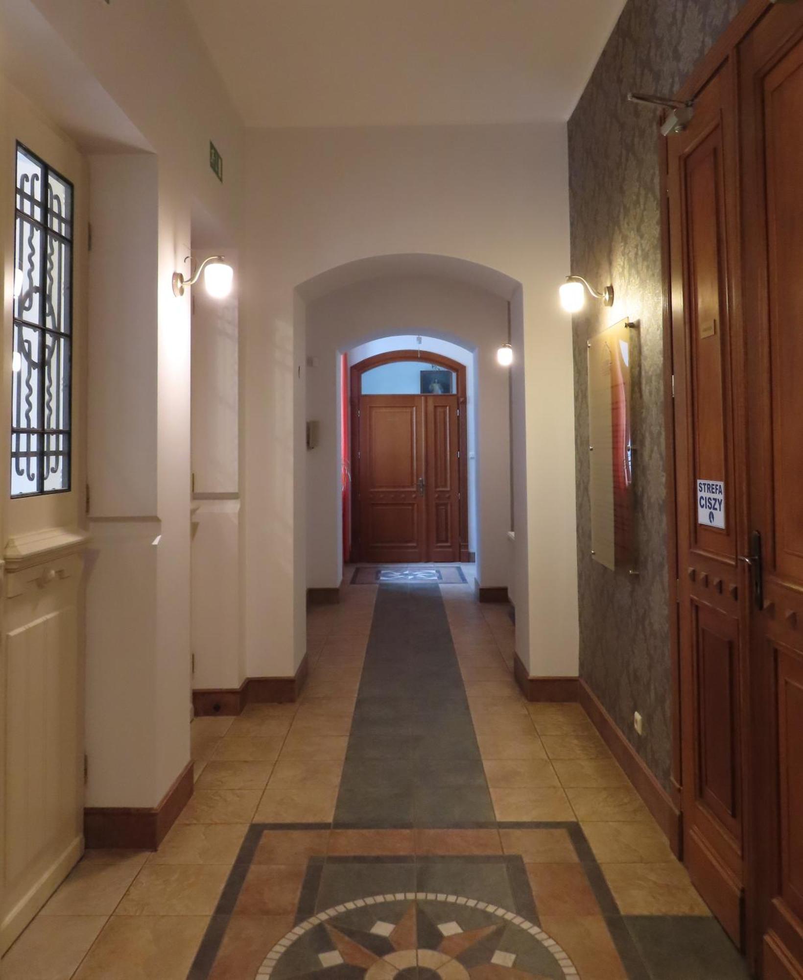 Dobry Zakatek Dom Rekolekcyjny Hotel Konstancin-Jeziorna Exterior photo
