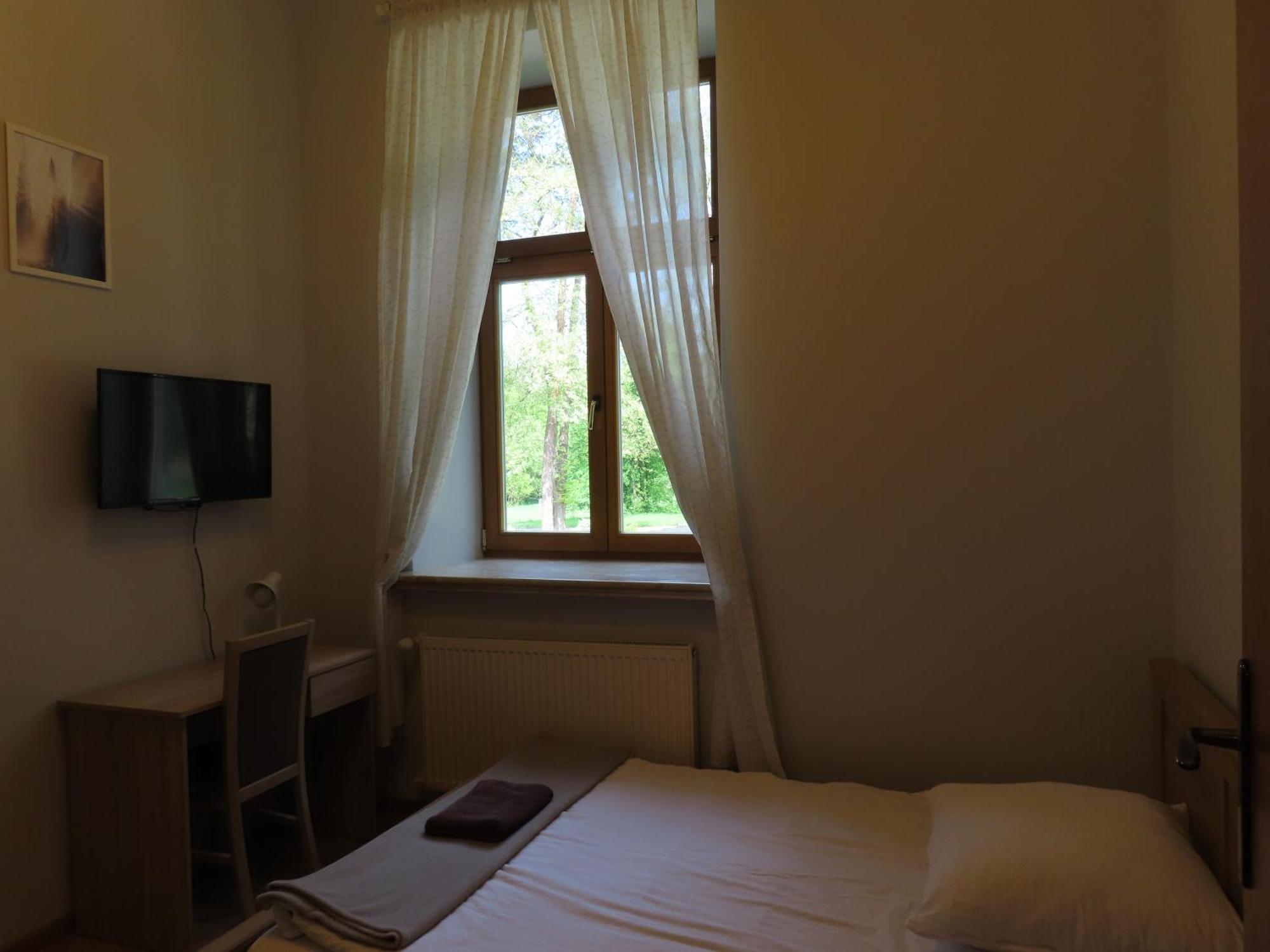 Dobry Zakatek Dom Rekolekcyjny Hotel Konstancin-Jeziorna Exterior photo